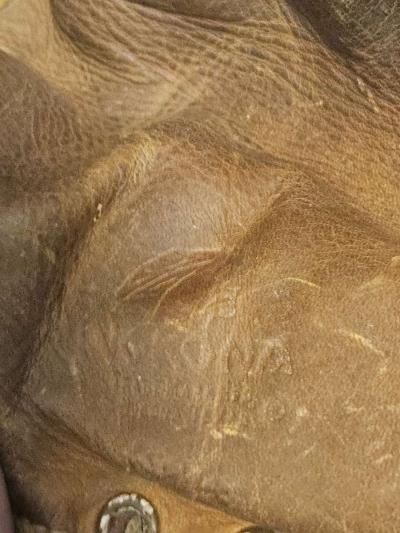 Vtg Nokona G24 RHT Baseball Glove - Thumbnail 5