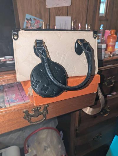 lv purse - Thumbnail 2