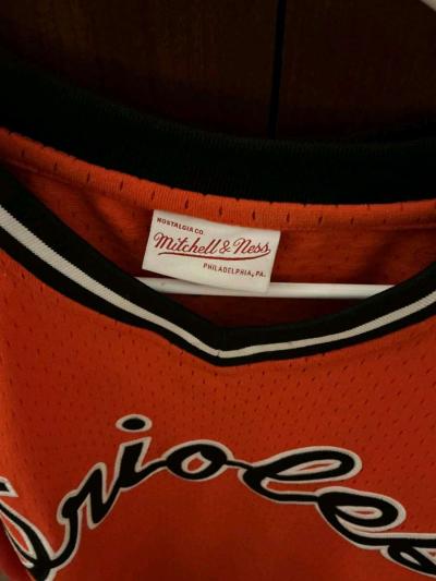 Mens XL Orange 8 Orioles Jersey - Thumbnail 4