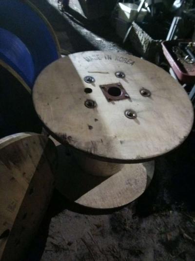 wooden spools - Thumbnail 2