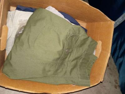 Antique Camera Bag and A War OutFit And Old Picture - Thumbnail 3