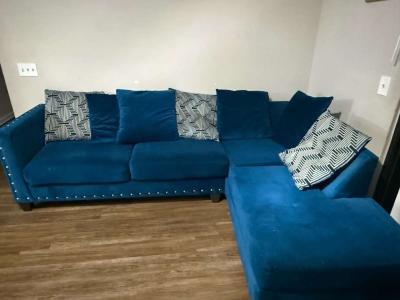 Blue Velvet Sectional Sofa - Thumbnail 2