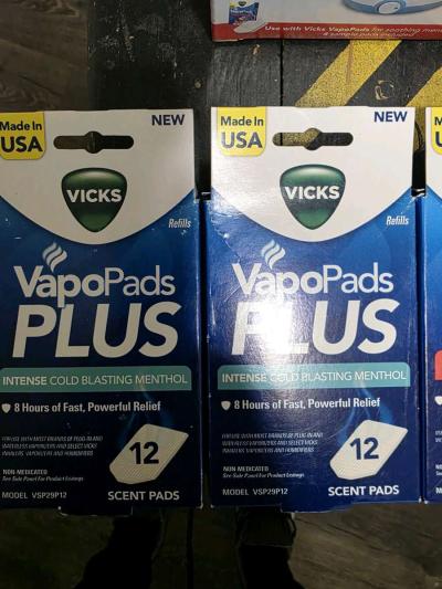 Vicks Sinus Inhaler with 4 boxes of Vapor Pads - Thumbnail 6