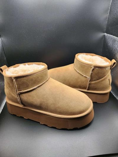 womens boots size 7 camel color - Thumbnail 1
