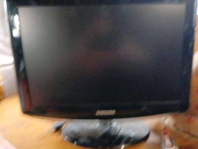 samsung tv and monitor - Thumbnail 2