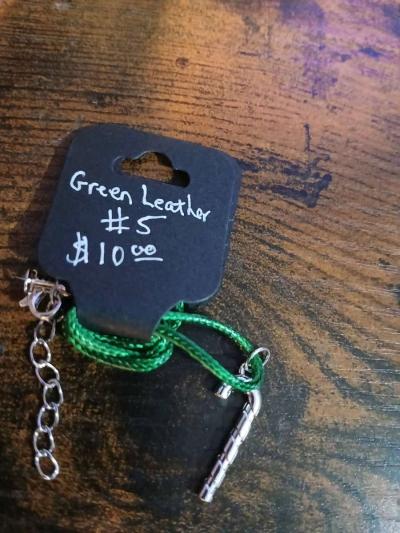 Green Leather Christmas Necklace pt1 - Thumbnail 5