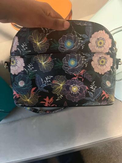 purses - Thumbnail 3