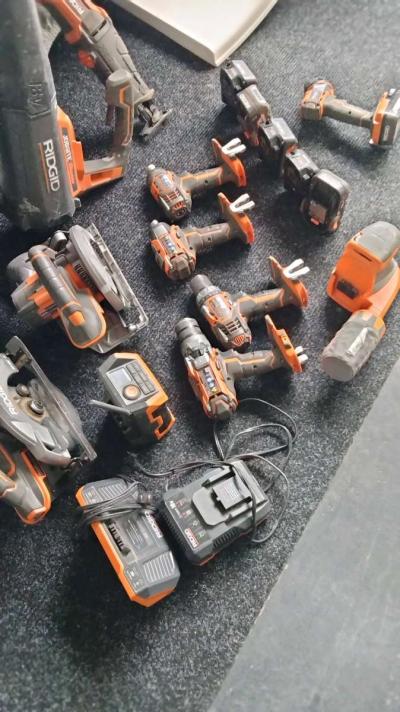 Ridge 20volt assorted power tools all work good condition - Thumbnail 4