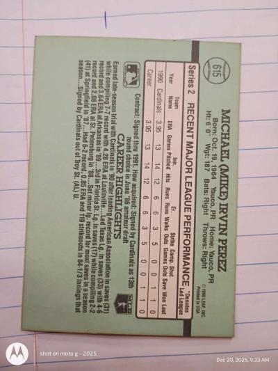 Mike Perez card 615 - Thumbnail 2