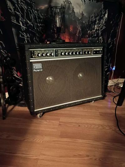 Roland speaker jazz amplifier - Thumbnail 2