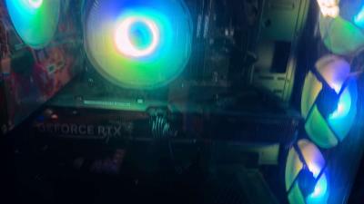 Gaming PC With Montior - Thumbnail 4