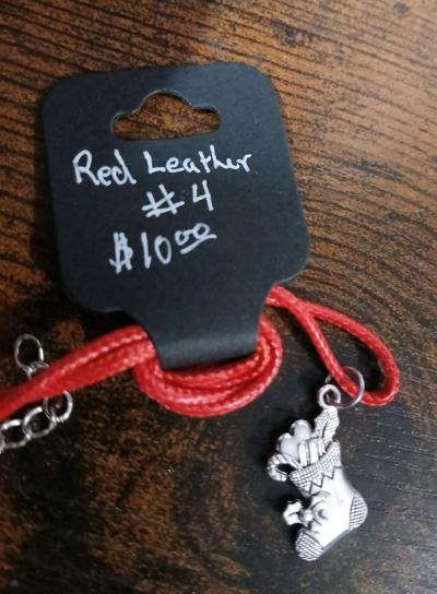 Red Leather Christmas Necklace pt1 - Thumbnail 4