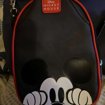 Mickey and Minnie Mouse clutches and a crossbody bag - Thumbnail 2