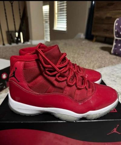 Air Jordan win like 96 - Thumbnail 4