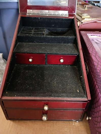 Old Antique Jewelry Boxes - Thumbnail 4