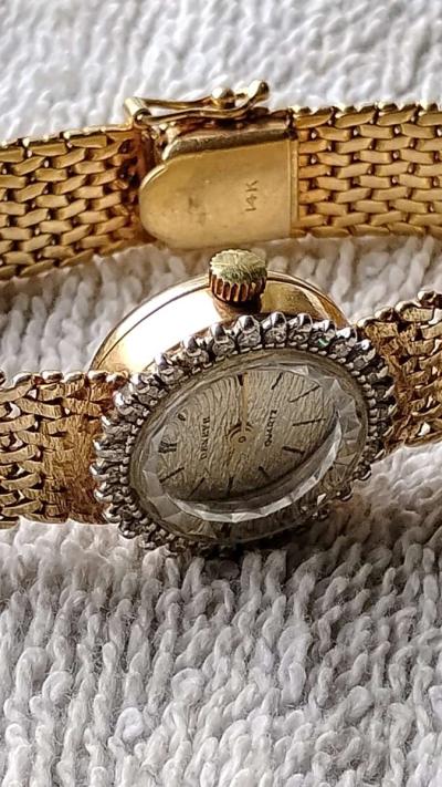 14 karat gold diamond Geneva quartz watch for ladies - Thumbnail 3