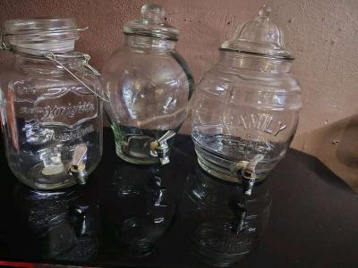large glass pitcher w spiget - Lubbock, Texas