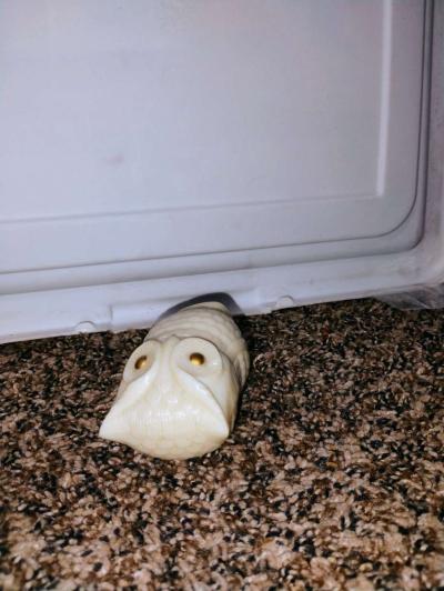 vintage avon screech owl milk glass perfume jar in amazing