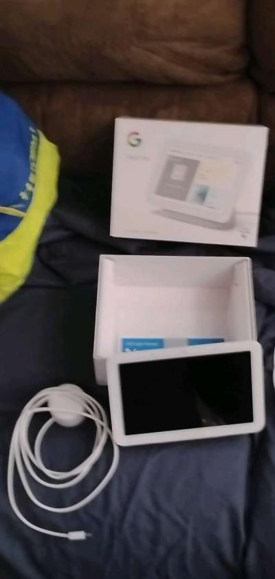 Google nest cam and Google hub surveillance camera system - Thumbnail 1
