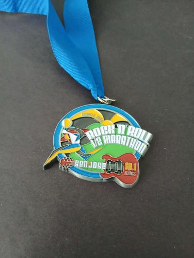 Marathon Medal Rock and roll - Thumbnail 1