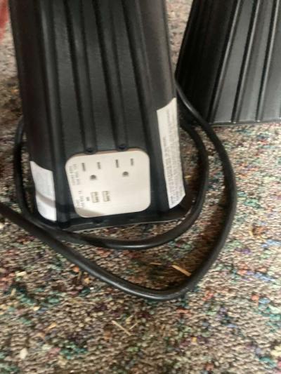 Bed Risers Powered with USB Charging Ports - Thumbnail 2