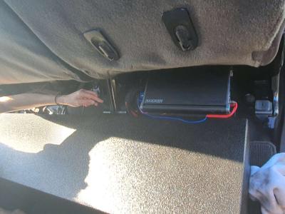 2010 nissan titan - Thumbnail 2