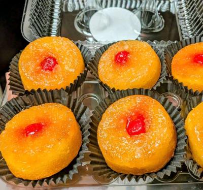 HoodCakes Cupcakes - Thumbnail 6