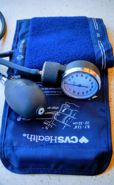 sphygmomanometer - Thumbnail 2