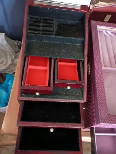 Old Antique Jewelry Boxes - Thumbnail 3