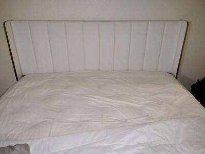 white bed frame - Thumbnail 1