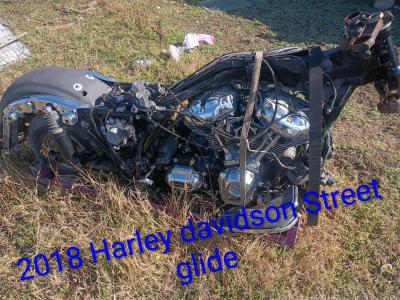 two different kinds of Harley davidsons - Lampasas, Texas