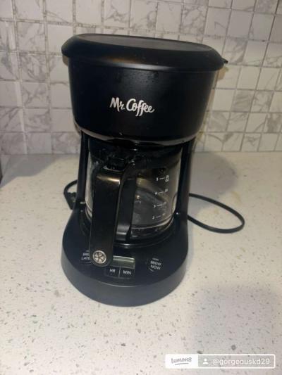 black coffee maker - Thumbnail 1