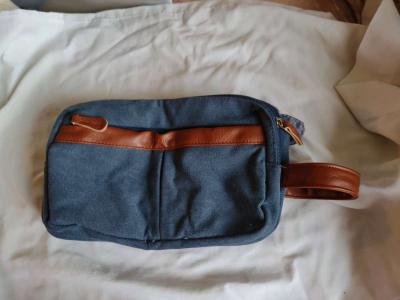 Toiletries case - Thumbnail 1