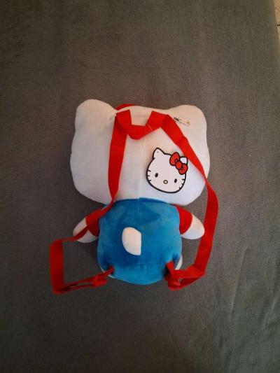 Hello Kitty Bed Blanket with Plush Toy Bag - Thumbnail 4