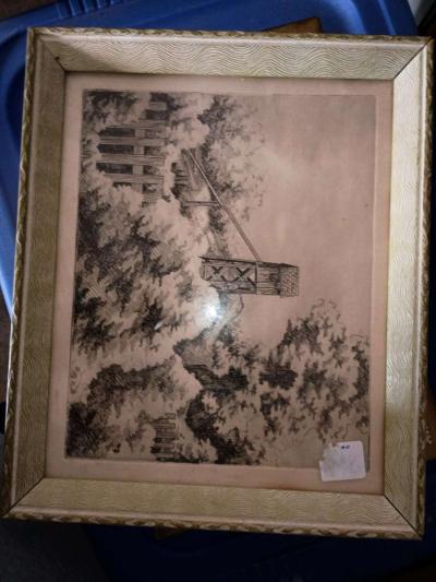 Antique Camera Bag and A War OutFit And Old Picture - Thumbnail 5