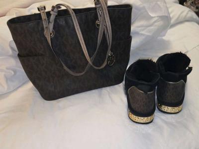 Michael Kors Jet Set large tote and MK  Alfie Booties