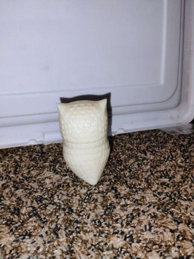 vintage avon screech owl milk glass perfume jar in amazing - Thumbnail 4