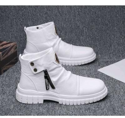 pu Leather Comfortable fashion mens boots size 43 and 44 - Thumbnail 5