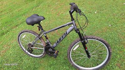 huffy 24in mountain bike - Thumbnail 1