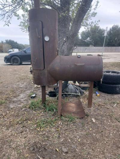 BBQ SMOKER - Kenedy, Texas