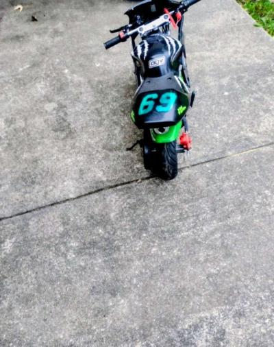 Pocket bike mini motorcycle 49cc gas pocket bike 30 mph - Thumbnail 4