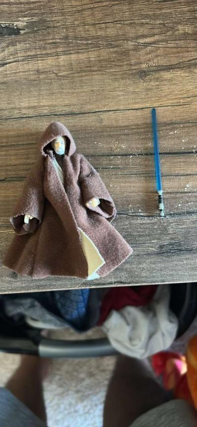 STAR WARS TOYS 5 DOLLARS EACH - Thumbnail 2