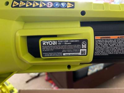 Ryobi P21110 blower kit with battery n charger - Thumbnail 3