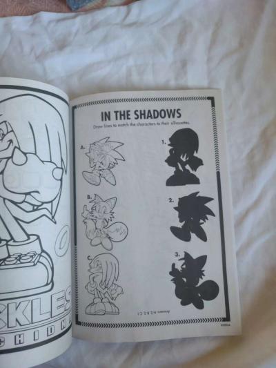 Sonic and Hedgehog activity and coloring book - Thumbnail 2