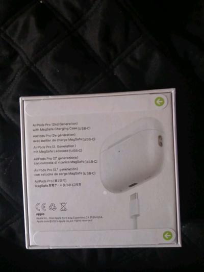 Apple airpod pro 2 - Thumbnail 2