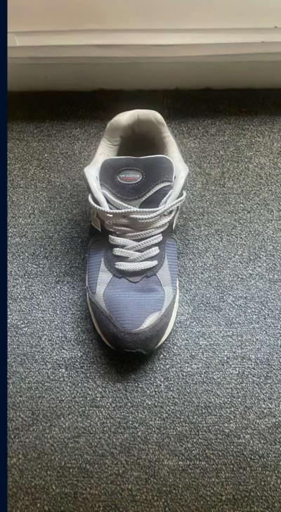 new balance 2002r size 95 - Thumbnail 3