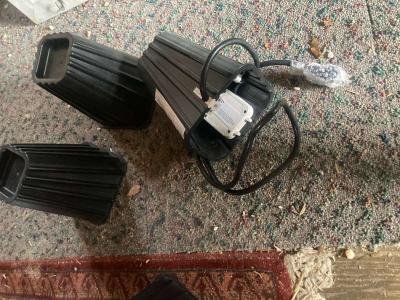 Bed Risers Powered with USB Charging Ports - Thumbnail 3