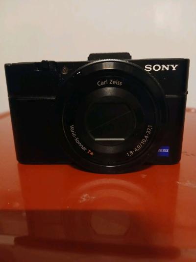 Sony RX100 II DIGITAL CAMERA - Thumbnail 3