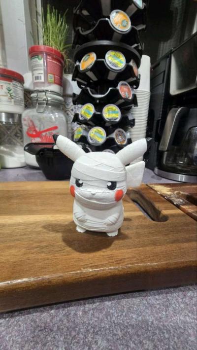 Pokemon Pikachu Mummy Figure - Thumbnail 1