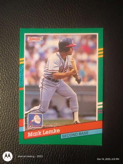 Mark Lemke Baseball Card